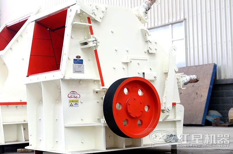 反擊式破碎機(jī)，適用于中低硬度物料，粒型好