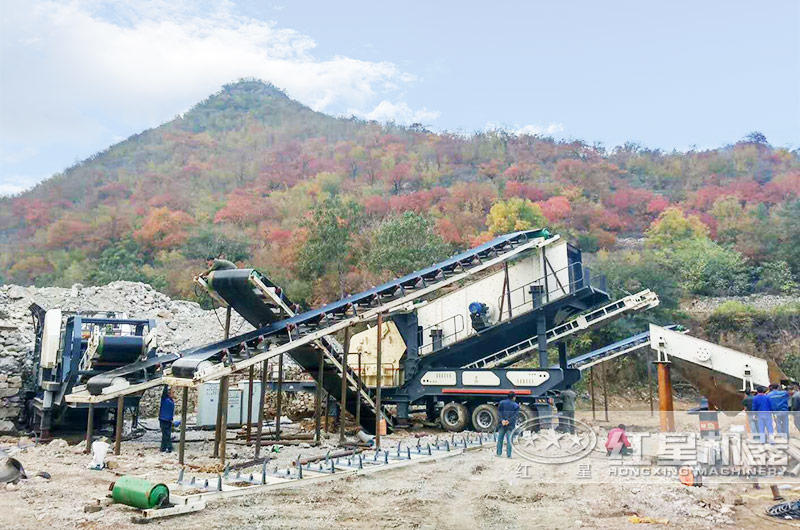 機(jī)制砂加工現(xiàn)場(chǎng)，半年收回成本